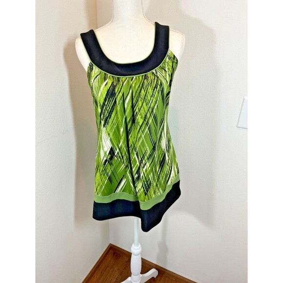 Heart and Soul Size Large Blouse Black White Multi Shades of Greens Band At Hem - Picture 2 of 9